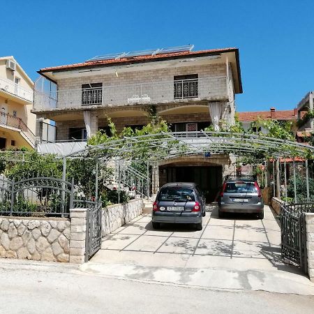 Apartments Emmas Studio Стари Град Экстерьер фото