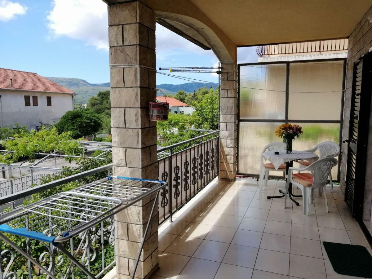 Apartments Emmas Studio Стари Град Экстерьер фото